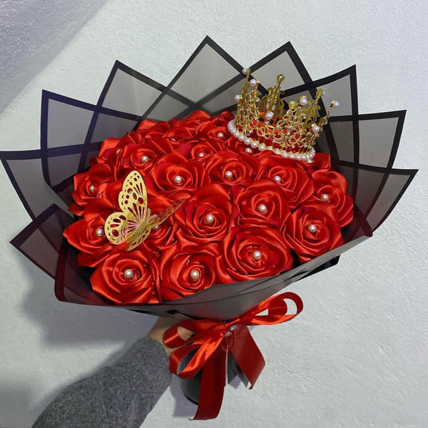 Handmade Eternal Rose Bouquet | 25 Roses – Berry Sweet Creations